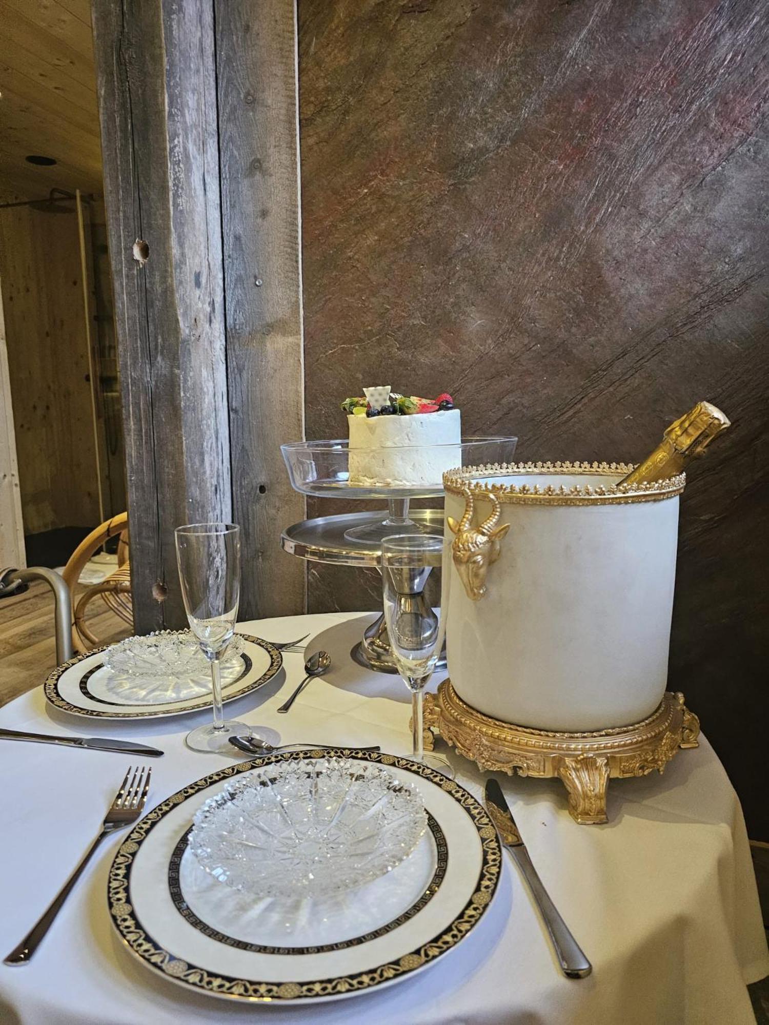 Rezydencja Bialy Jar カルパッチ 部屋 写真